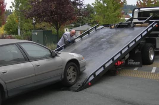 Flatbed / Wheel-Lift Towing