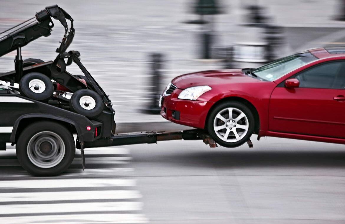 We provide highest quality towing services