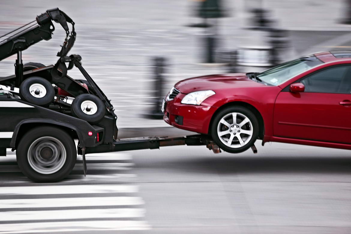 We provide highest quality towing services